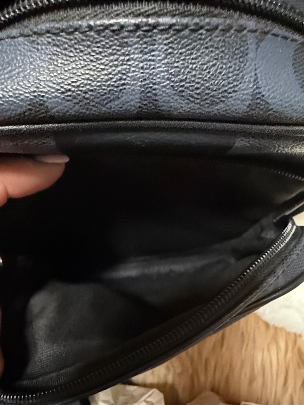 COACH Signature Heritage Shoulder Bag Black Navy - Picture 8 of 10